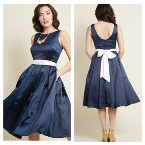 Collectif X Modcloth Vanessa Plain Swing Dress